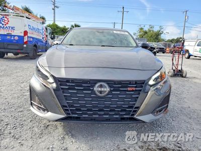 Piąte zdjęcie samochodu w środku: 2024 NISSAN ALTIMA SR VIN:1N4BL4CV8RN305041 - miniatura
