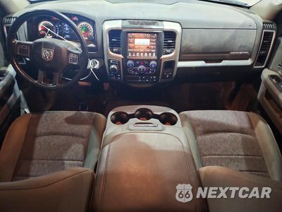 Zdjęcie 8 z 12 samochodu: 2017 RAM 1500 SLT VIN:1C6RR7LG4HS656255 - miniatura