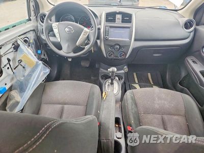 Zdjęcie 8 z 13 samochodu: 2019 NISSAN VERSA SV VIN:3N1CN7AP0KL831722 - miniatura