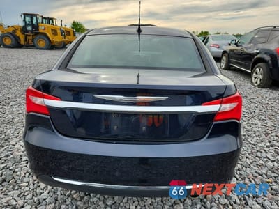 Zdjęcie 6 z 12 samochodu: 2011 CHRYSLER 200 TOURING VIN:1C3BC1FG2BN503596 - miniatura