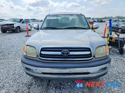 Piąte zdjęcie samochodu w środku: 2002 TOYOTA TUNDRA SR5 VIN:5TBBN44192S312685 - miniatura