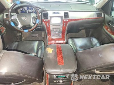 Zdjęcie 8 z 13 samochodu: 2008 CADILLAC ESCALADE LUXURY VIN:1GYEC63868R122364 - miniatura