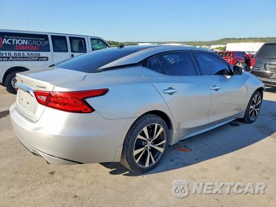 Trzecie zdjęcie samochodu z tyłu: 2016 NISSAN MAXIMA PLATINUM VIN:1N4AA6AP5GC441900 - miniatura