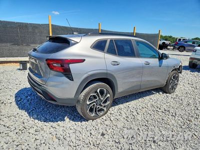 Trzecie zdjęcie samochodu z tyłu: 2025 CHEVROLET TRAX 2RS VIN:KL77LJEP4SC098319 - miniatura