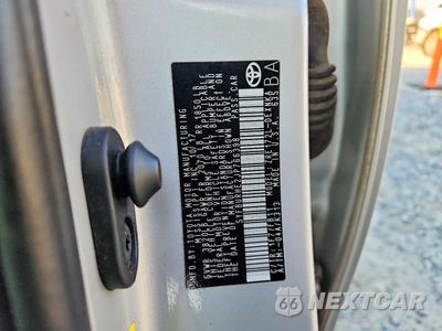 Zdjęcie 12 z 12 samochodu: 2018 TOYOTA COROLLA LE VIN:5YFBURHE2JP766398 - miniatura