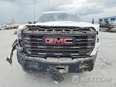 Piąte zdjęcie samochodu w środku: 2023 GMC SIERRA K1500 AT4X VIN:3GTUUFEL7PG320417 - miniatura