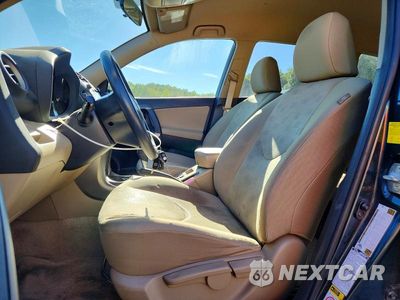 Zdjęcie 7 z 13 samochodu: 2010 TOYOTA RAV4 BASE VIN:JTMBF4DV6AD028481 - miniatura