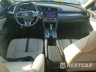 Zdjęcie 8 z 12 samochodu: 2017 HONDA CIVIC EX VIN:19XFC1F30HE207905 - miniatura