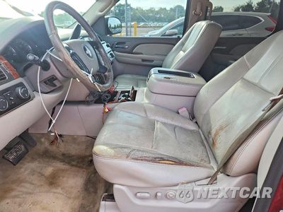Zdjęcie 7 z 14 samochodu: 2007 CHEVROLET TAHOE K1500 VIN:1GNFK13007J273702 - miniatura