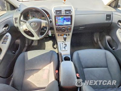 Zdjęcie 8 z 12 samochodu: 2010 TOYOTA COROLLA S VIN:2T1BU4EE7AC506876 - miniatura