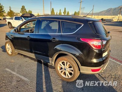 Drugie zdjęcie samochodu z przodu: 2018 FORD ESCAPE SE VIN:1FMCU0GD8JUD44417 - miniatura