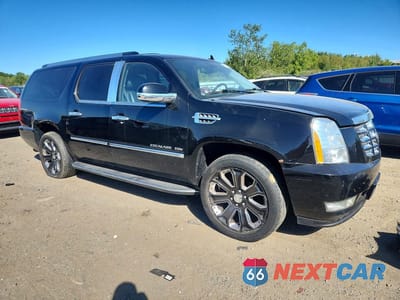 Czwarte zdjęcie samochodu z boku: 2011 CADILLAC ESCALADE ESV LUXURY VIN:1GYS4HEFXBR190455 - miniatura