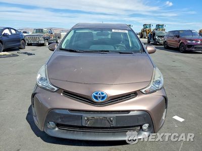 Piąte zdjęcie samochodu w środku: 2015 TOYOTA PRIUS V FIVE VIN:JTDZN3EU3FJ029260 - miniatura
