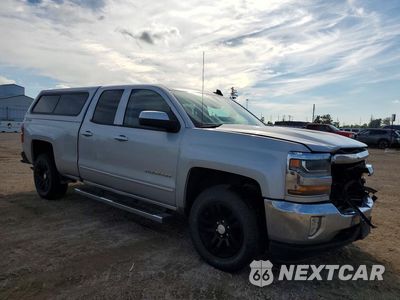 Czwarte zdjęcie samochodu z boku: 2019 CHEVROLET SILVERADO LD K1500 LT VIN:2GCVKPEC9K1136789 - miniatura