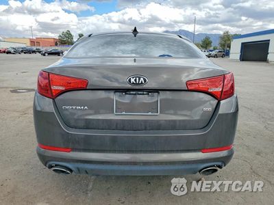 Zdjęcie 6 z 12 samochodu: 2013 KIA OPTIMA LX VIN:5XXGM4A71DG096750 - miniatura