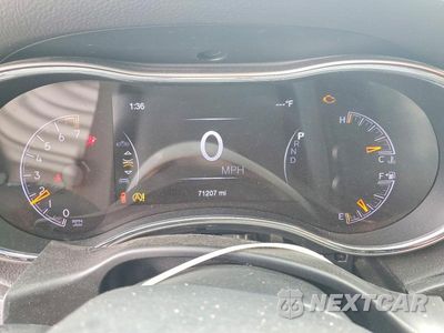 Zdjęcie 9 z 12 samochodu: 2018 JEEP GRAND CHEROKEE LIMITED VIN:1C4RJEBG9JC339934 - miniatura