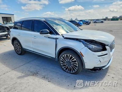 Czwarte zdjęcie samochodu z boku: 2022 LINCOLN CORSAIR RESERVE VIN:5LMCJ2C96NUL15104 - miniatura