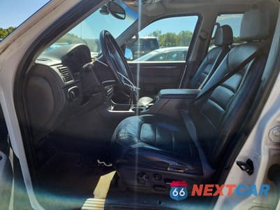 Zdjęcie 7 z 13 samochodu: 2002 FORD EXPLORER LIMITED VIN:1FMZU75W32ZB06986 - miniatura