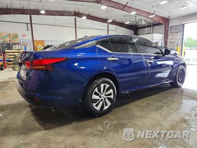 Trzecie zdjęcie samochodu z tyłu: 2020 NISSAN ALTIMA S VIN:1N4BL4BV2LC224962 - miniatura