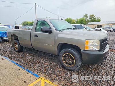 Czwarte zdjęcie samochodu z boku: 2007 CHEVROLET SILVERADO LS VIN:1GCEC14X27Z640906 - miniatura