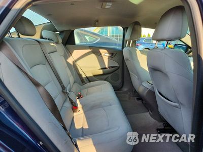 Zdjęcie 10 z 12 samochodu: 2017 CHEVROLET MALIBU LS VIN:1G1ZB5ST6HF290624 - miniatura