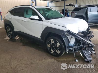 Czwarte zdjęcie samochodu z boku: 2025 HYUNDAI KONA SEL VIN:KM8HBCABXSU332694 - miniatura