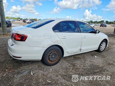 Trzecie zdjęcie samochodu z tyłu: 2016 VOLKSWAGEN JETTA S VIN:3VW267AJ6GM218763 - miniatura