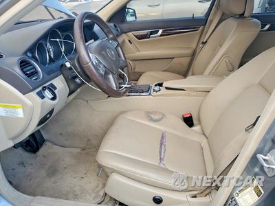 Zdjęcie 7 z 12 samochodu: 2013 MERCEDES-BENZ C 300 4MATIC VIN:WDDGF8AB7DA817760 - miniatura