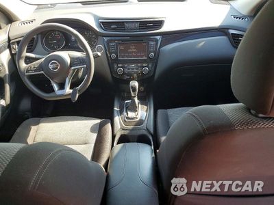 Zdjęcie 8 z 13 samochodu: 2020 NISSAN ROGUE SPORT SV VIN:JN1BJ1CV5LW254696 - miniatura