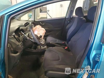 Zdjęcie 7 z 13 samochodu: 2012 HONDA FIT SPORT VIN:JHMGE8H58CC034381 - miniatura