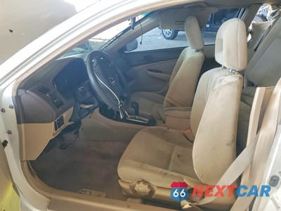 Zdjęcie 7 z 12 samochodu: 2003 HONDA CIVIC EX VIN:1HGEM22963L050360 - miniatura