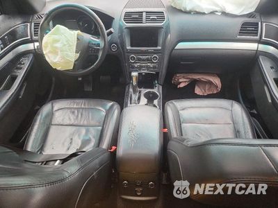 Zdjęcie 8 z 13 samochodu: 2017 FORD EXPLORER XLT VIN:1FM5K8D89HGB58060 - miniatura