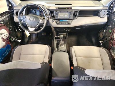 Zdjęcie 8 z 14 samochodu: 2018 TOYOTA RAV4 XLE VIN:JTMRFREV9JD235098 - miniatura