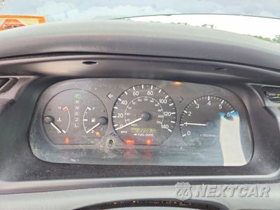 Zdjęcie 9 z 12 samochodu: 2001 TOYOTA CAMRY LE VIN:4T1BG22K61U808857 - miniatura