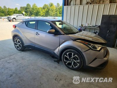 Czwarte zdjęcie samochodu z boku: 2018 TOYOTA C-HR XLE PREMIUM VIN:JTNKHMBX8J1011127 - miniatura
