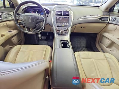 Zdjęcie 8 z 12 samochodu: 2018 LINCOLN MKZ RESERVE VIN:3LN6L5E95JR621060 - miniatura