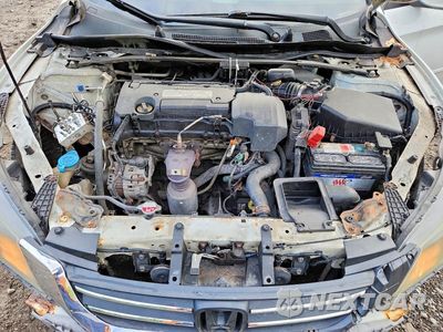 Zdjęcie 11 z 12 samochodu: 2013 HONDA ACCORD SPORT VIN:1HGCR2F56DA018098 - miniatura