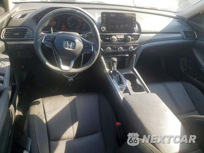 Zdjęcie 8 z 12 samochodu: 2020 HONDA ACCORD EX VIN:1HGCV1F44LA056666 - miniatura