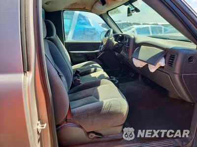 Zdjęcie 10 z 12 samochodu: 2005 CHEVROLET SILVERADO C1500 VIN:1GCEC14V05E201612 - miniatura
