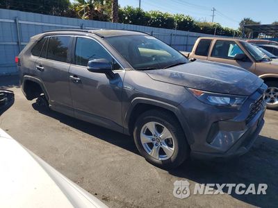 Czwarte zdjęcie samochodu z boku: 2019 TOYOTA RAV4 LE VIN:2T3MWRFV3KW004260 - miniatura