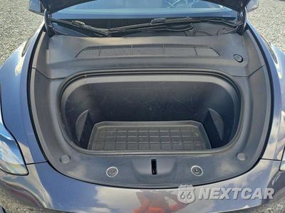 Zdjęcie 11 z 12 samochodu: 2025 TESLA MODEL Y VIN:7SAYGDEF7SA372068 - miniatura