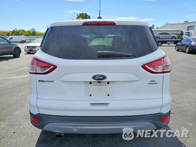 Zdjęcie 6 z 13 samochodu: 2015 FORD ESCAPE SE VIN:1FMCU9GXXFUA68599 - miniatura