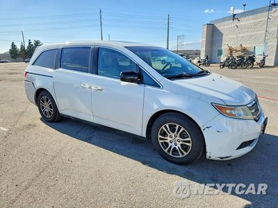 Czwarte zdjęcie samochodu z boku: 2013 HONDA ODYSSEY EXL VIN:5FNRL5H65DB021759 - miniatura