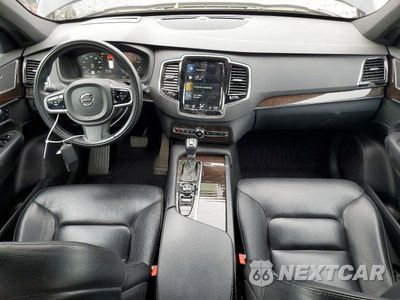 Zdjęcie 8 z 13 samochodu: 2018 VOLVO XC90 T6 VIN:YV4A22PK3J1368473 - miniatura