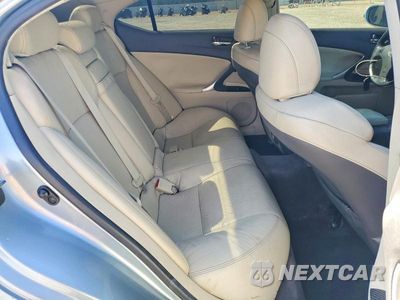 Zdjęcie 10 z 12 samochodu: 2009 LEXUS IS 250 VIN:JTHCK262795033975 - miniatura