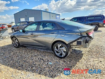 Drugie zdjęcie samochodu z przodu: 2025 HYUNDAI ELANTRA SEL SPORT VIN:KMHLM4DG0SU000524 - miniatura