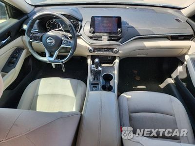 Zdjęcie 8 z 12 samochodu: 2019 NISSAN ALTIMA SV VIN:1N4BL4DV5KC102270 - miniatura