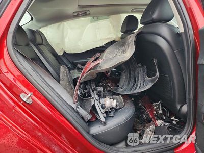 Zdjęcie 10 z 12 samochodu: 2019 KIA OPTIMA S VIN:5XXGT4L34KG361011 - miniatura