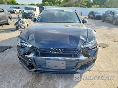 Piąte zdjęcie samochodu w środku: 2018 AUDI A4 PREMIUM PLUS VIN:WAUENAF43JA229630 - miniatura