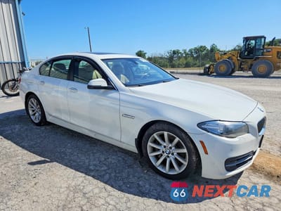 Czwarte zdjęcie samochodu z boku: 2014 BMW 535 D XDRIVE VIN:WBAFV3C56EDZ33452 - miniatura